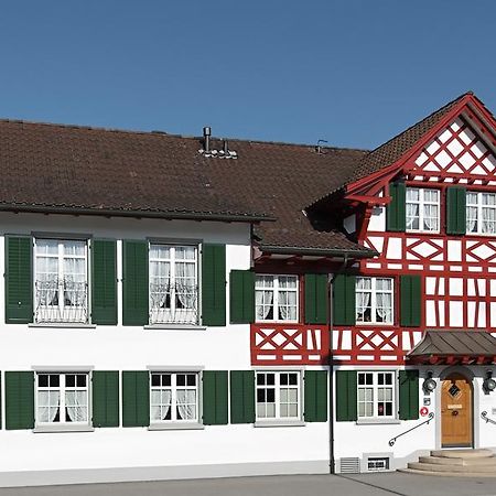 Gasthof Eisenbahn Weinfelden Extérieur photo